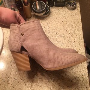 Booties ! Worn 1 time .